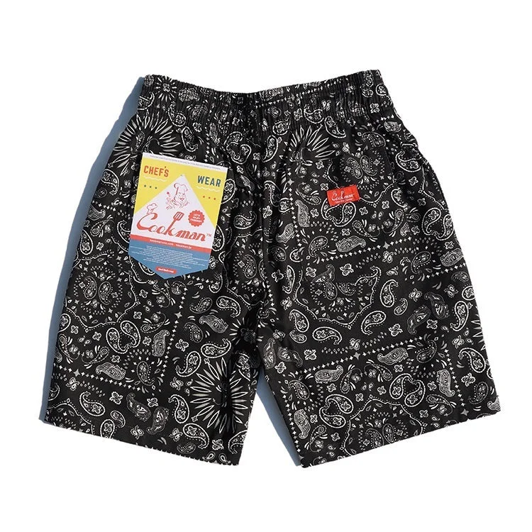 Men's tapered leg casual twill pants for a modern office lookCookman Chef Short Pants - Paisley : Black