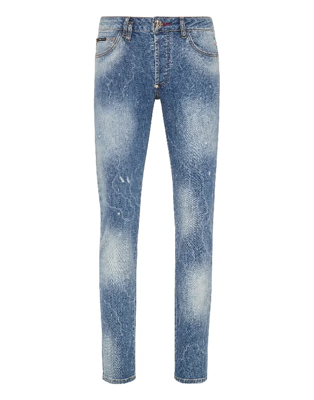 Plus Size Men's Relaxed Fit Jeans with a Faded Wash for a Vintage - Inspired LookDenim Trousers Super Straight Cut Skull&Bones