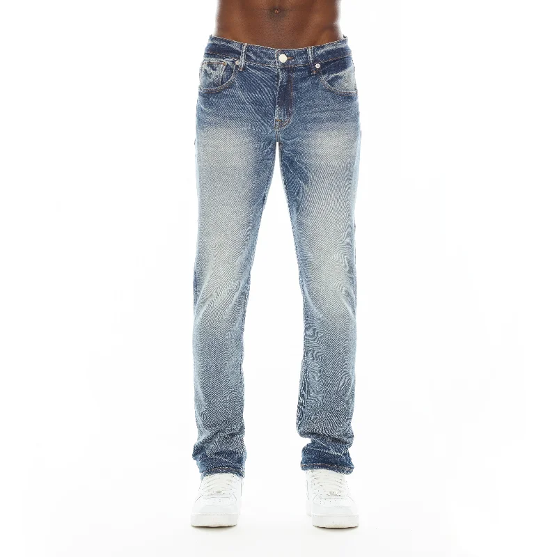 Men's Jeans with a Zip - Off Lower Leg for Convertible StyleMero Slim Fit Jean In Coastal