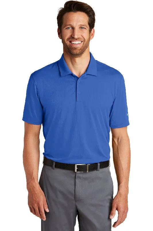 Men's high - collar polo shirts with a modern twistNike Dri-FIT Legacy Polo