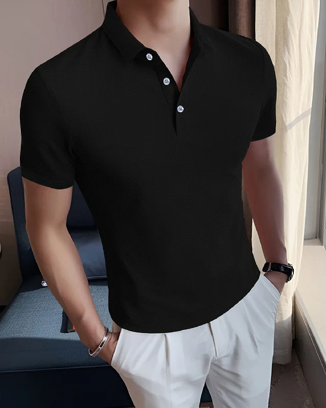 Men's stretchable athletic polo shirts for fitness workoutsMen's thermal t - shirts with a high - neck design for cold weatherMen Polo Black T-Shirt